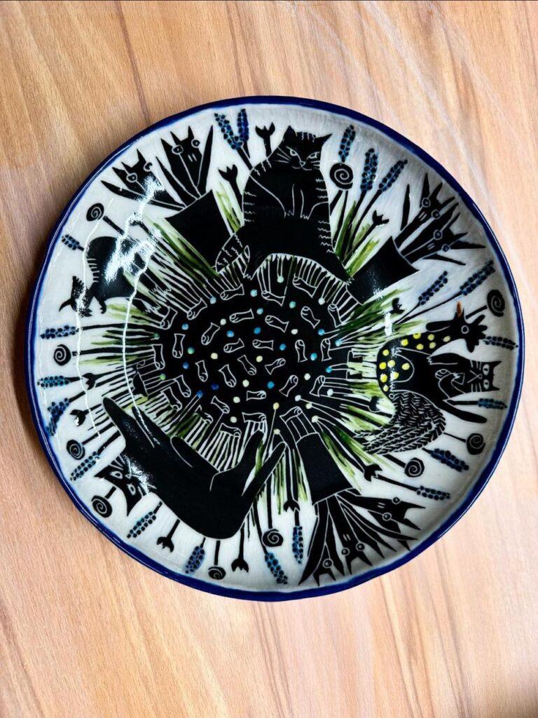 Porcelain sgraffito plates by Piret Kevad 🇪🇪